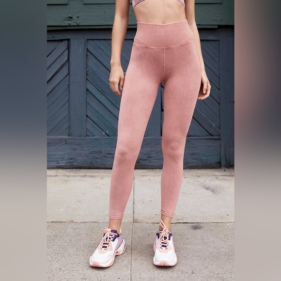 Free People Movement High-Rise Good Karma Leggings in Desert Dune - Picture 3 of 14